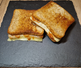 2 Fried Cheese Sandwich